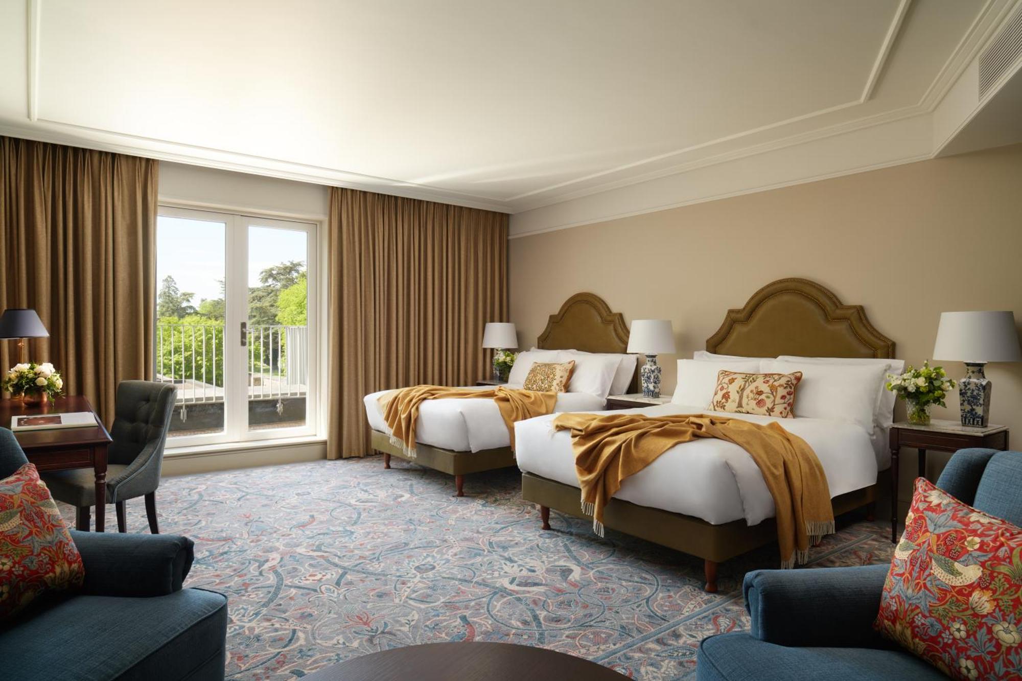 Carton House A Fairmont Managed Hotel Мэйнут Экстерьер фото A guest room at The St. Regis Boston